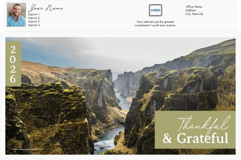 This is a 7½" x 11¼" Magnetic Calendar Pad called Thankful & Grateful printed in full color