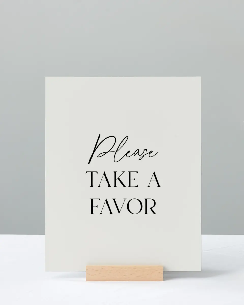 This is a 8" x 10" Take a Favor Grad Sign called Effortless Edge printed in full color with Rose Gold foil