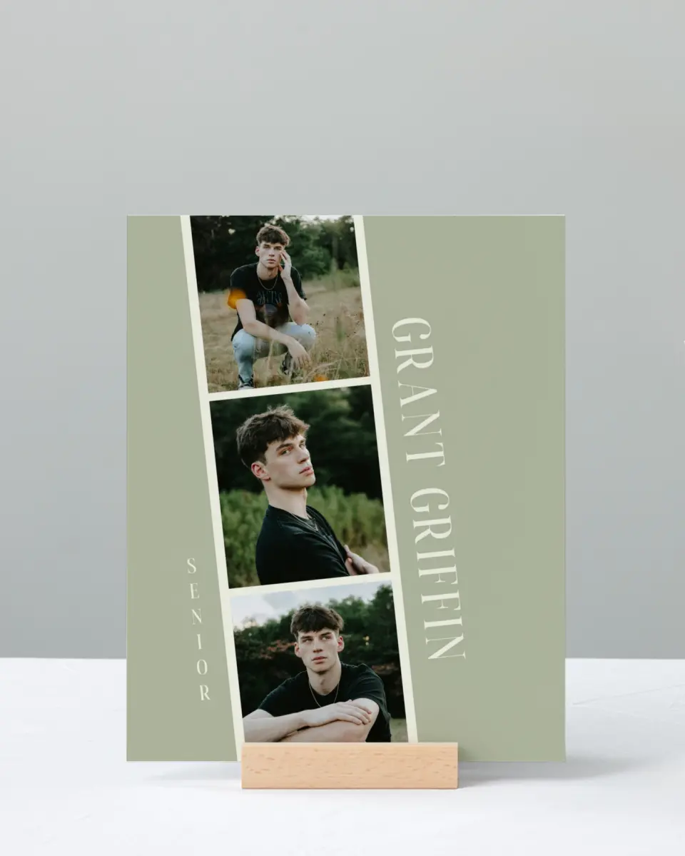 This is a 8" x 10" Photo Grad Sign called Photo Booth printed in full color with Silver foil