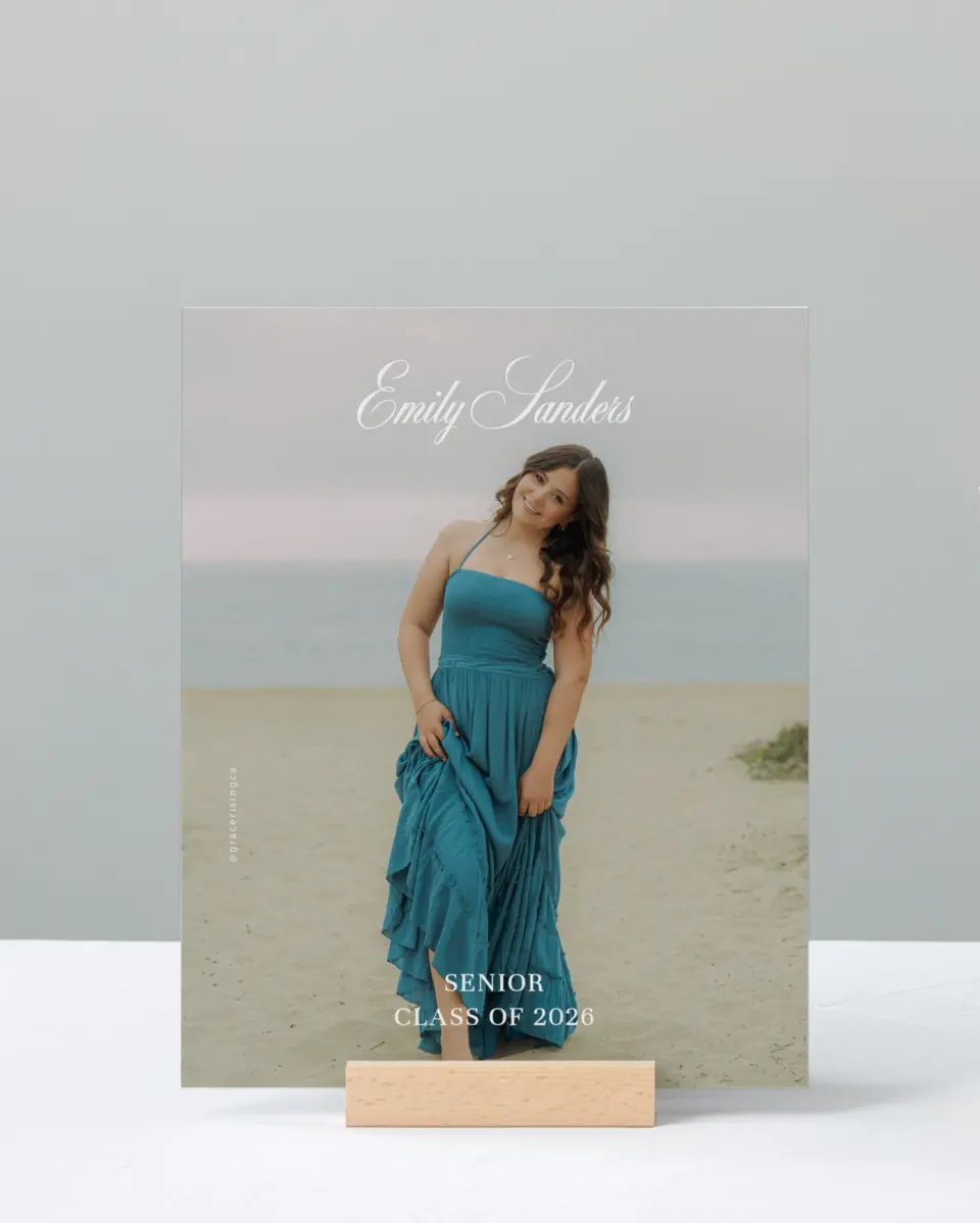 This is a 8" x 10" Photo Grad Sign called Scholarly Elegance printed in full color