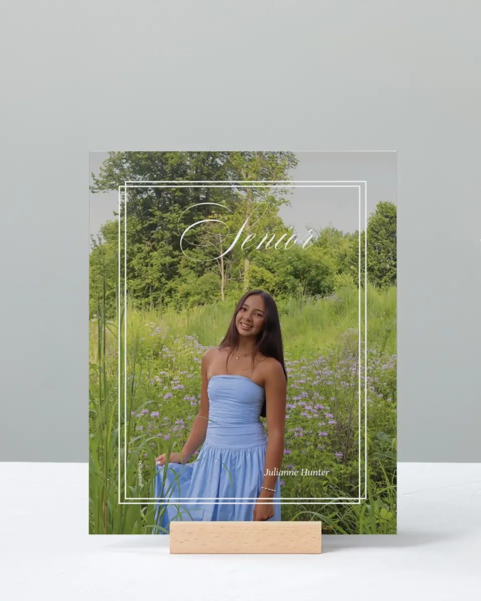 This is a 8" x 10" Photo Grad Sign called Elegant Grad printed in full color
