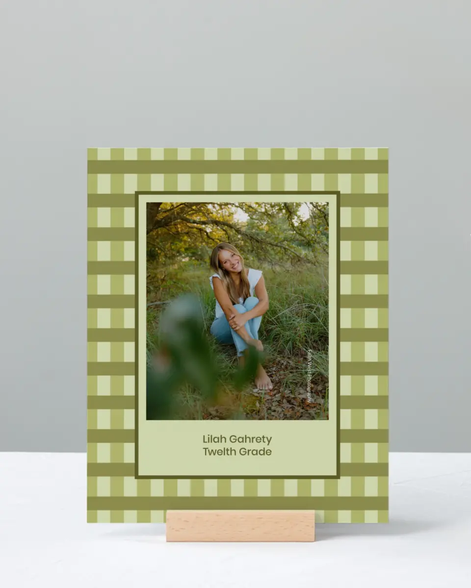 This is a 8" x 10" Photo Grad Sign called Ivy Bound printed in full color with Gold foil