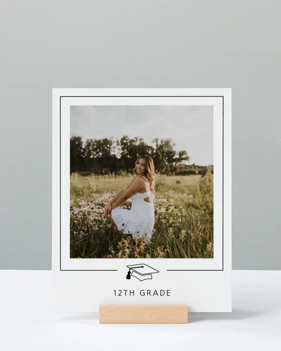 This is a 8" x 10" Photo Grad Sign called Modern Grad printed in full color with Rose Gold foil