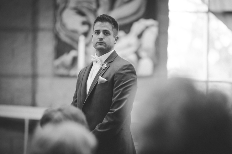 groom-waiting-for-bride