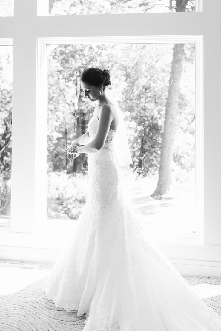Classically Elegant Golf Course Wedding in Wisconsin