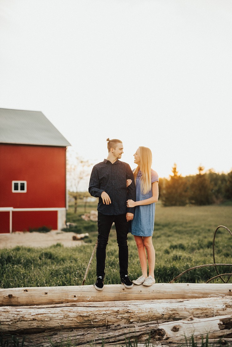 Twilight Engagement Session At The Family Cottage