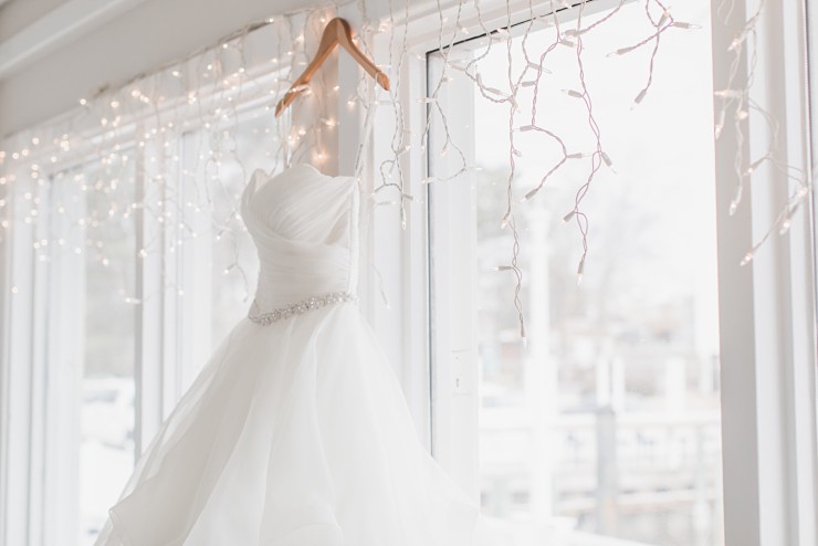 Virginia Beach Wedding With Spectacular Waterfront Views