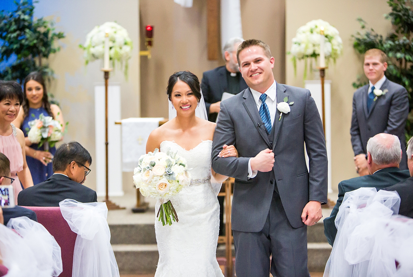 blue and peach wedding in Arizona