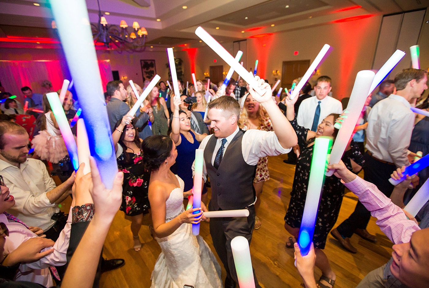 blue and peach wedding in Arizona