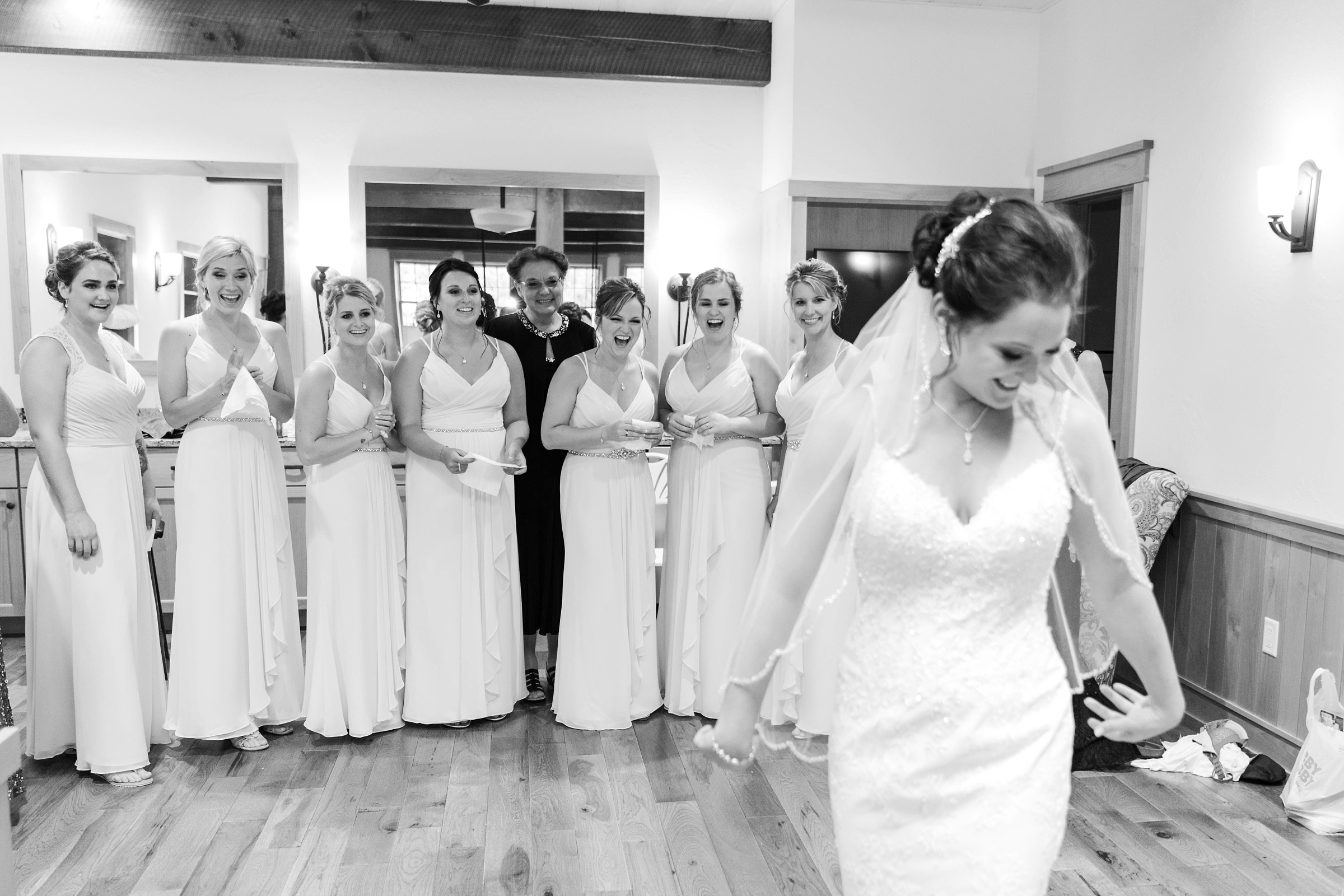 Chic Country Glam Wedding In The Northwoods